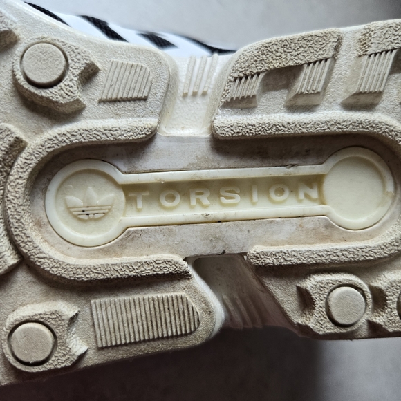 Adidas zx FLUX sneakers - Picture 12 of 15